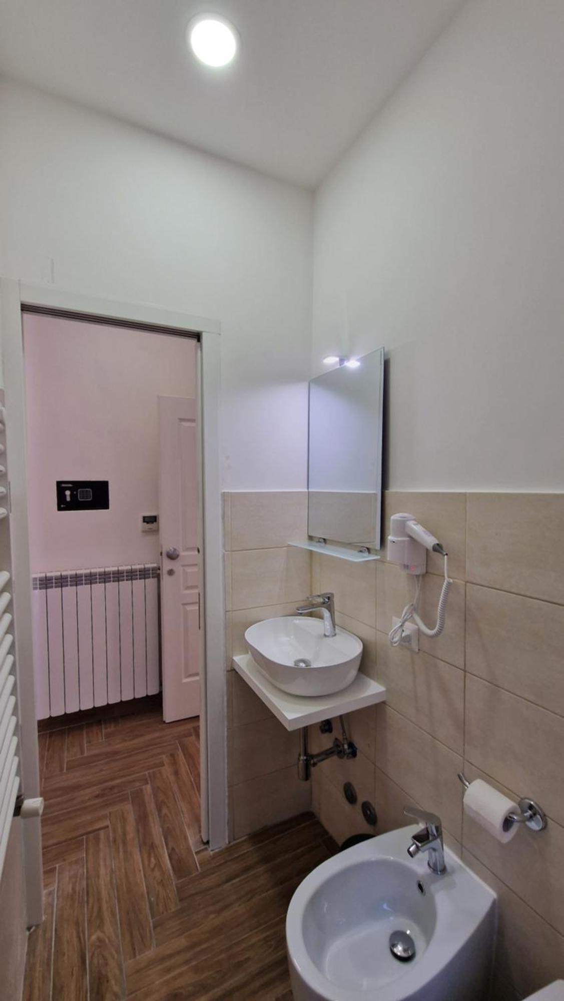 Susy'S Guest House - Room Spagna Рим Экстерьер фото