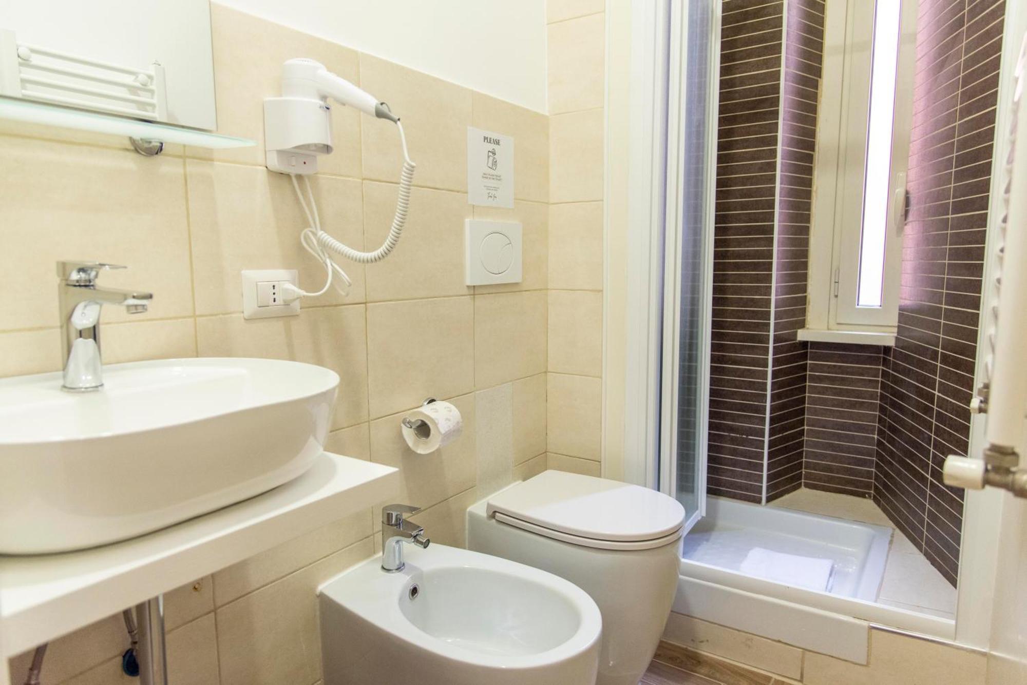 Susy'S Guest House - Room Spagna Рим Экстерьер фото